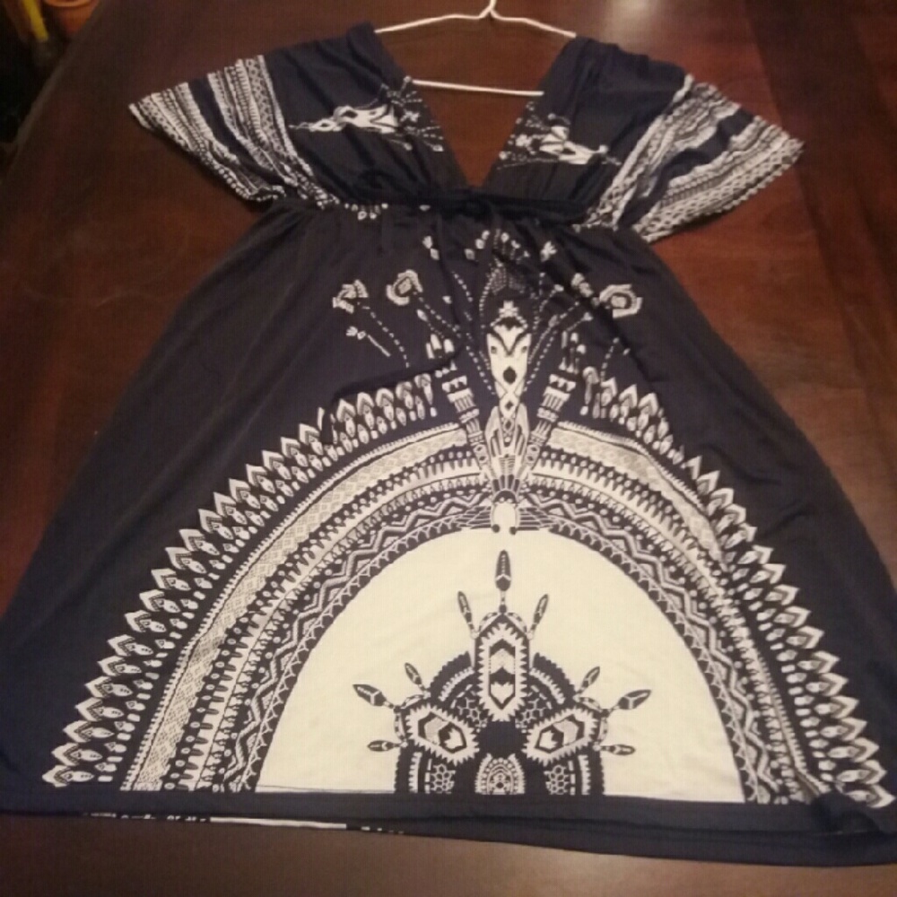 Kimono style blouse/cover-up - Picture 2 of 6